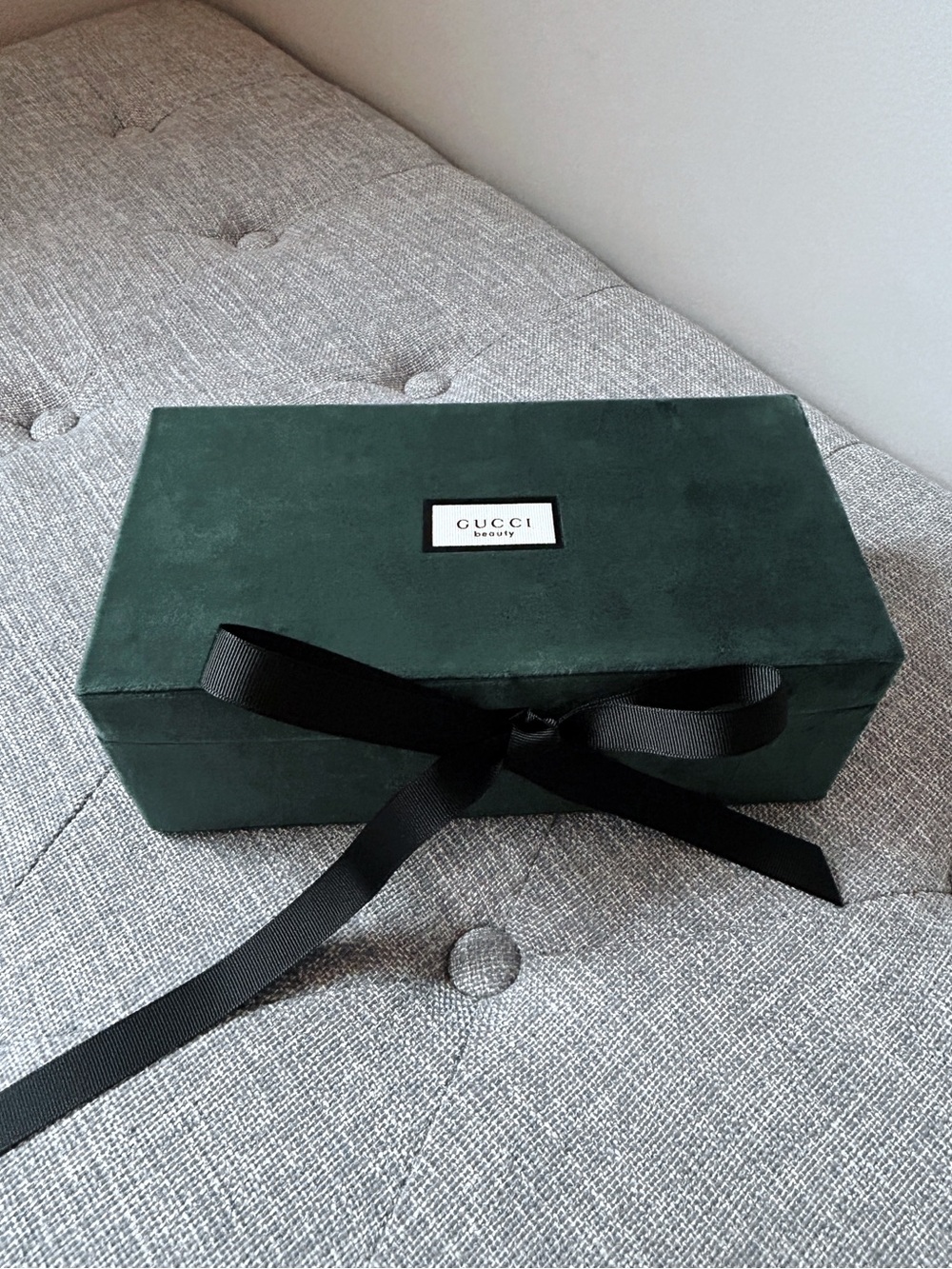 Gucci beauty Green Velvet jewelry box